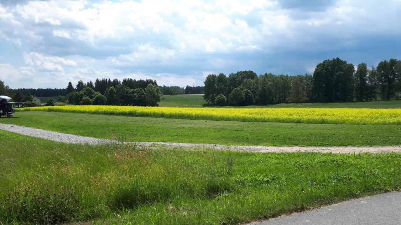 ホテル Autark-Camp Gleis A. Durrhennersdorf エクステリア 写真